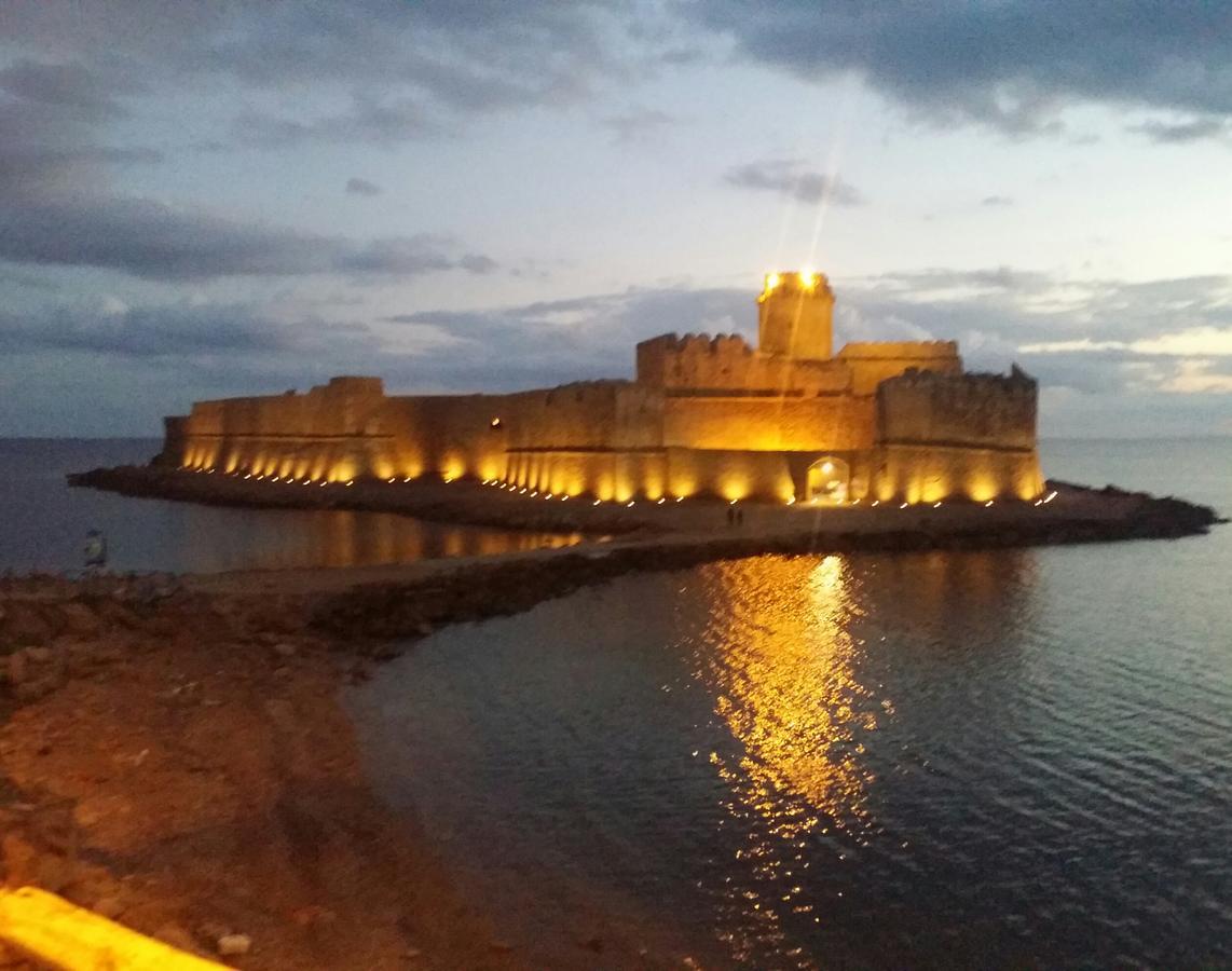 Hotel Annibale Isola Di Capo Rizzuto Exterior foto