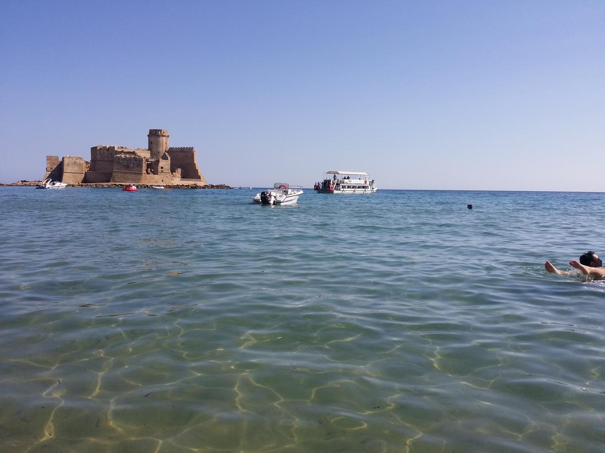 Hotel Annibale Isola Di Capo Rizzuto Exterior foto